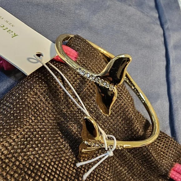 Kate Spade Gold Whale Tail Jewelry Set - Picture 3 of 5